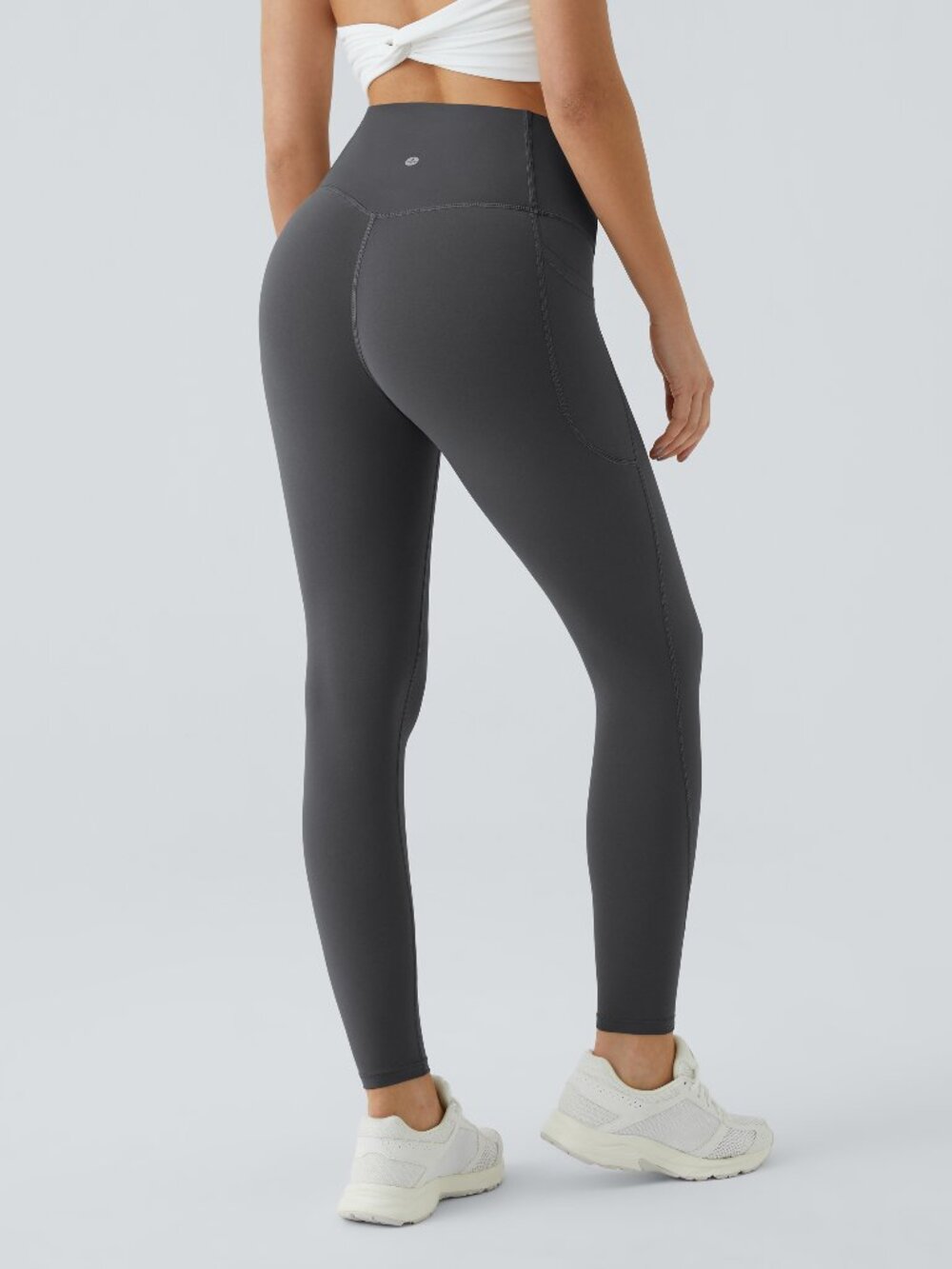 Halara UltraSculpt 7/8 High Waist Tummy Control Pocket Shaping Training Leggings